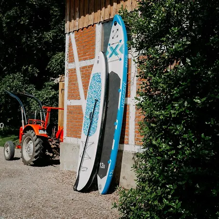 Paerchen Auszeit Am Rande Der Heide Tokajer Schwienau