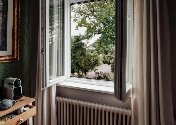 Paerchen Auszeit Am Rande Der Heide Tokajer *