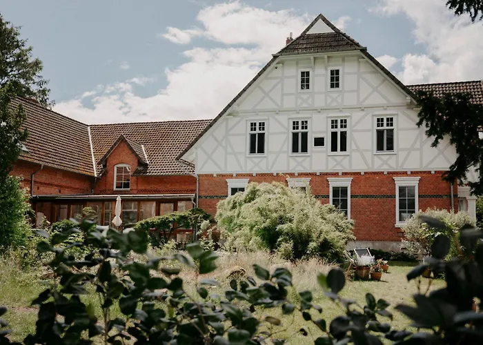 Paerchen Auszeit Am Rande Der Heide Tokajer * Schwienau